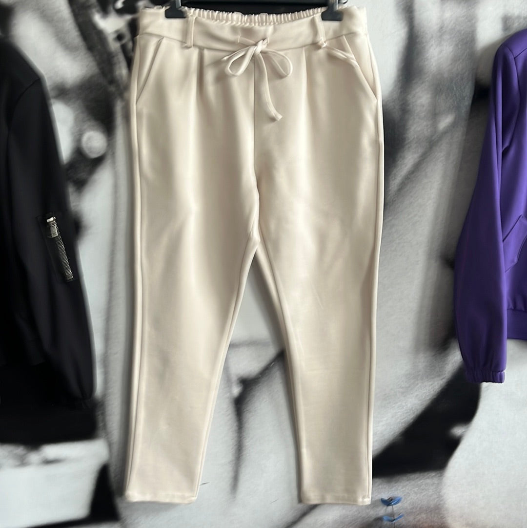 Joggpants , Jessy