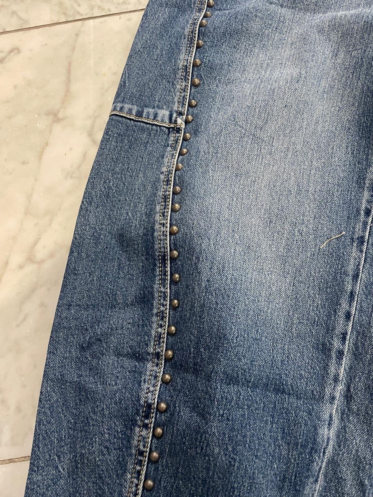 Jeans , blau mit Nieten 21557