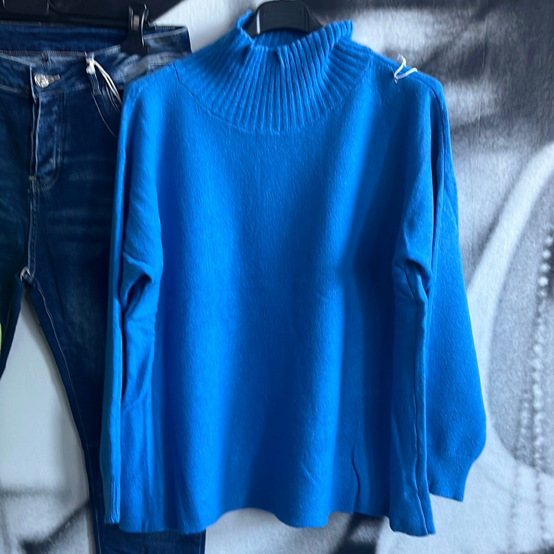 Strickpulli mit Stehbündchen