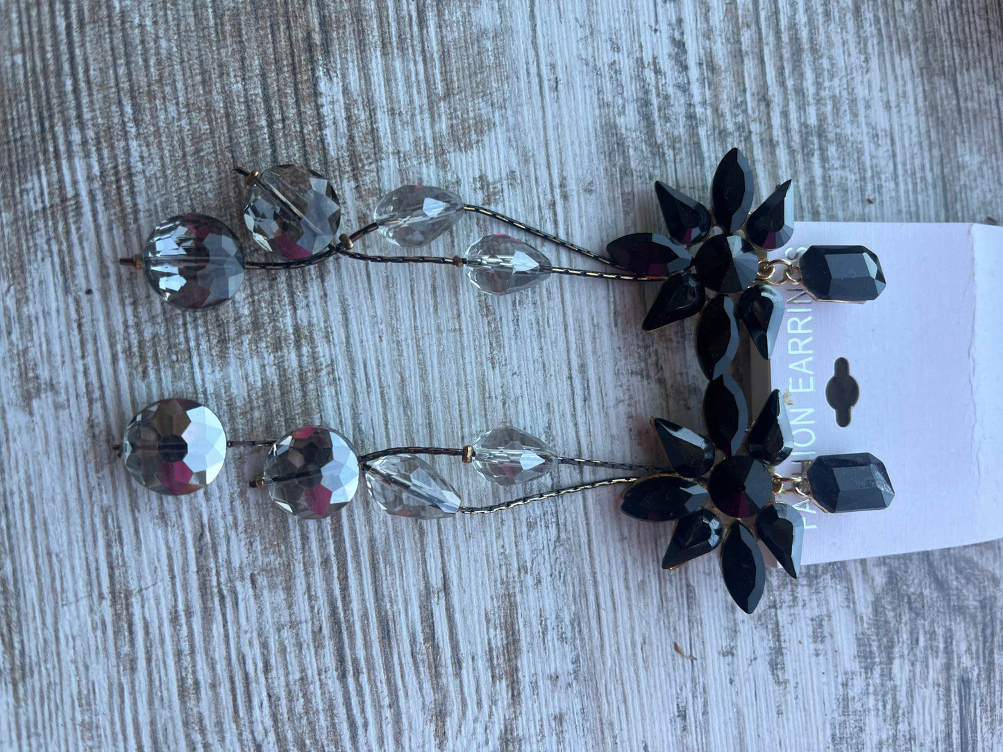 Ohrringe Schwarz, hängend