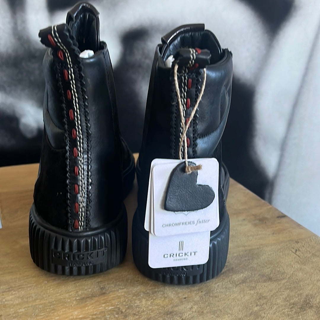Schuhe / Sneaker, Crickit, schwarz
