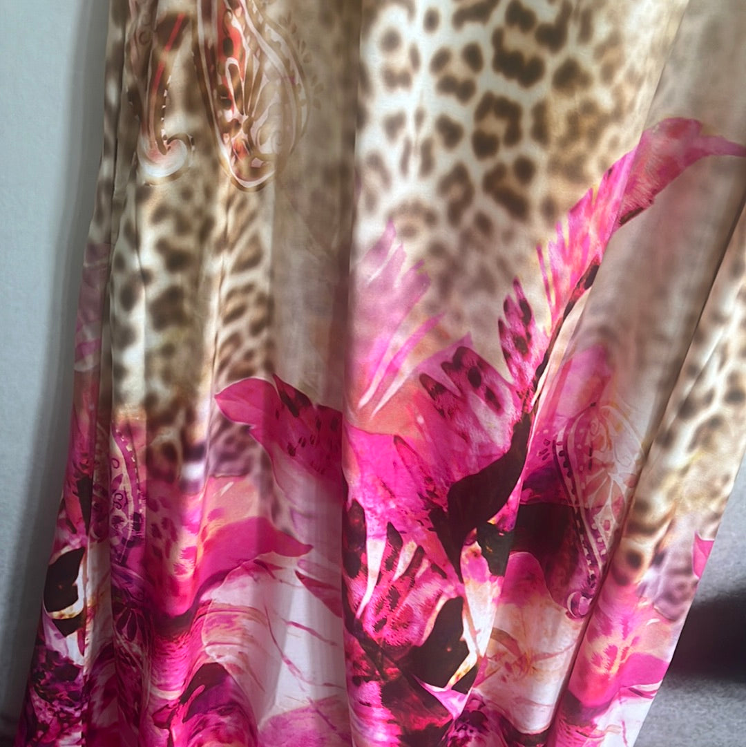 Kleid, Leo Flowers, Emily van den Bergh