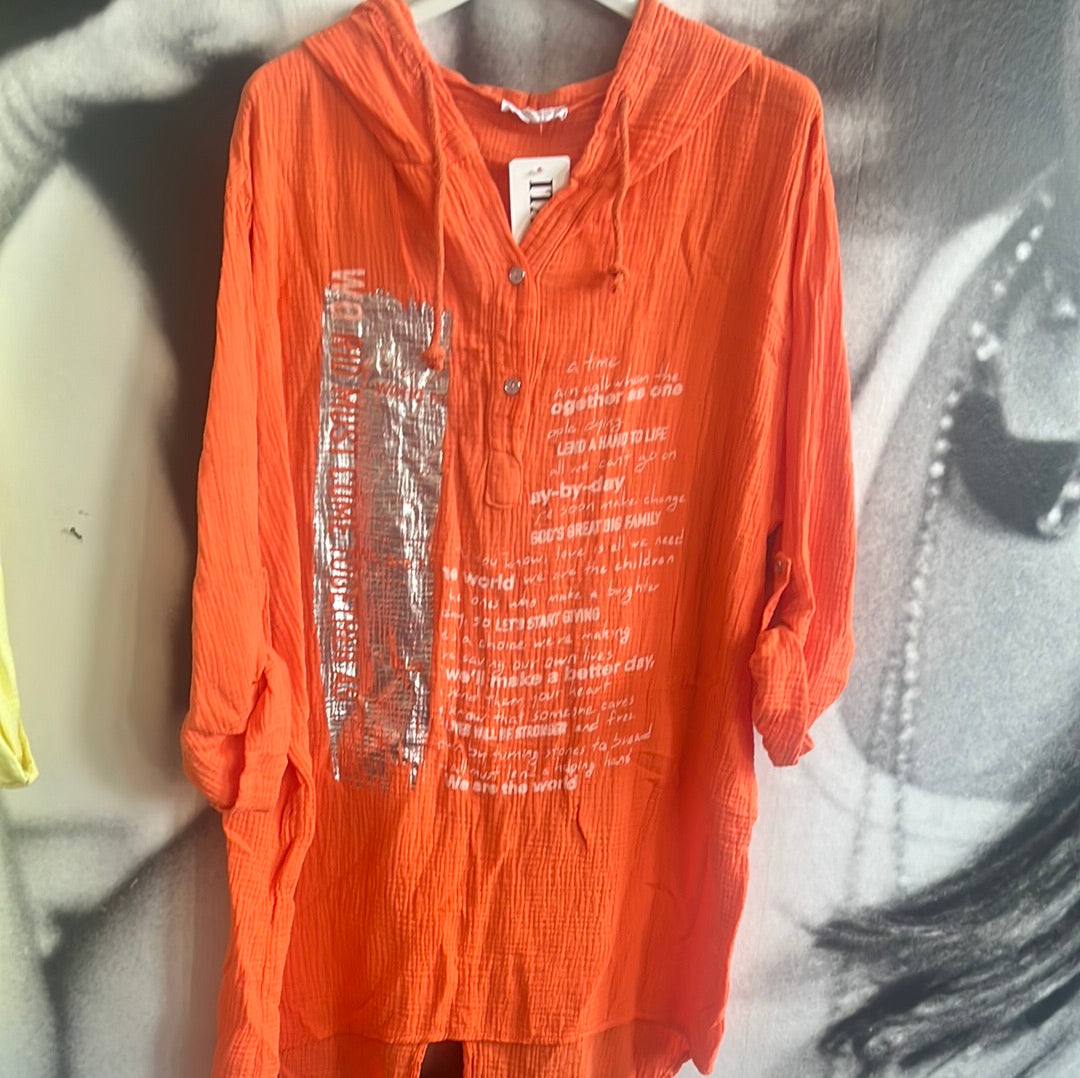 Bluse, Shirt mit Silberschrift