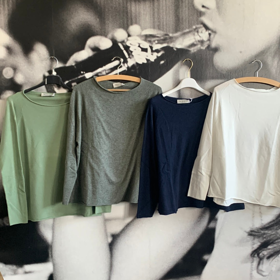 Shirt , Feinstrick, uni, mit Rundhals Ausschnitt