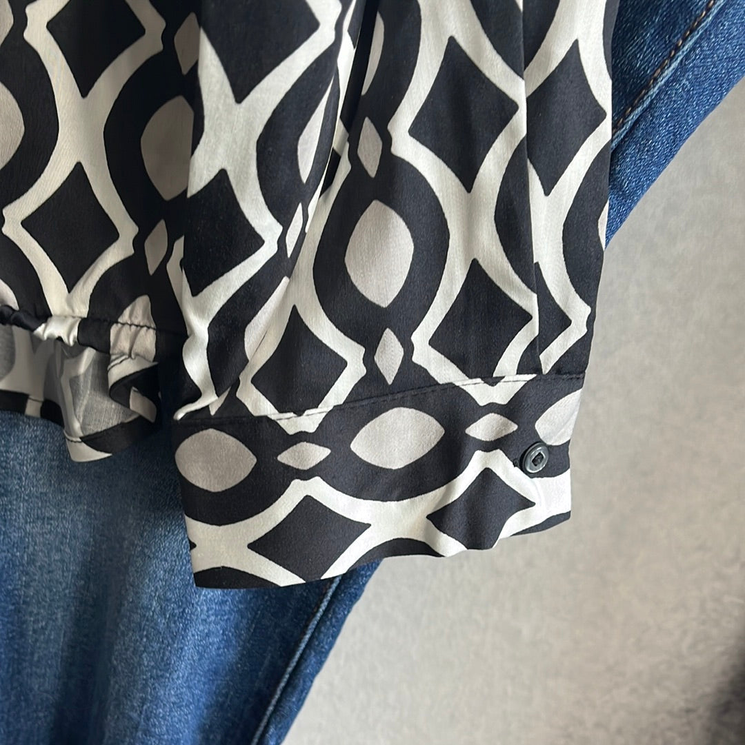 Bluse ,Ornament Cleo, Emily van den Bergh
