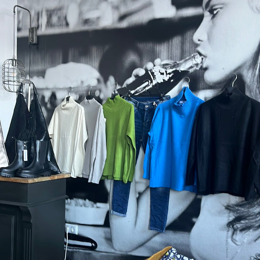 Strickpulli mit Stehbündchen