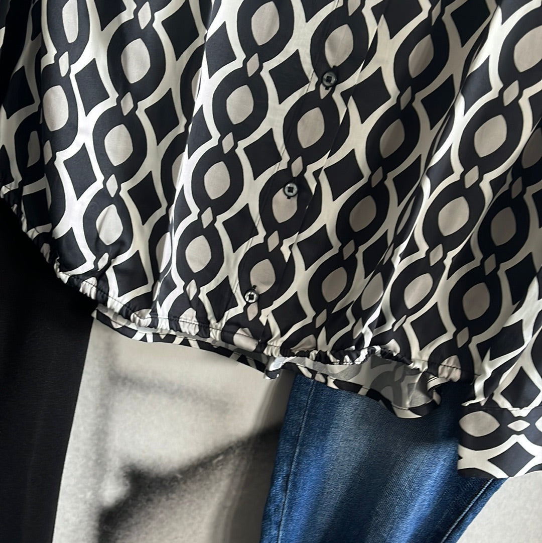 Bluse ,Ornament Cleo, Emily van den Bergh