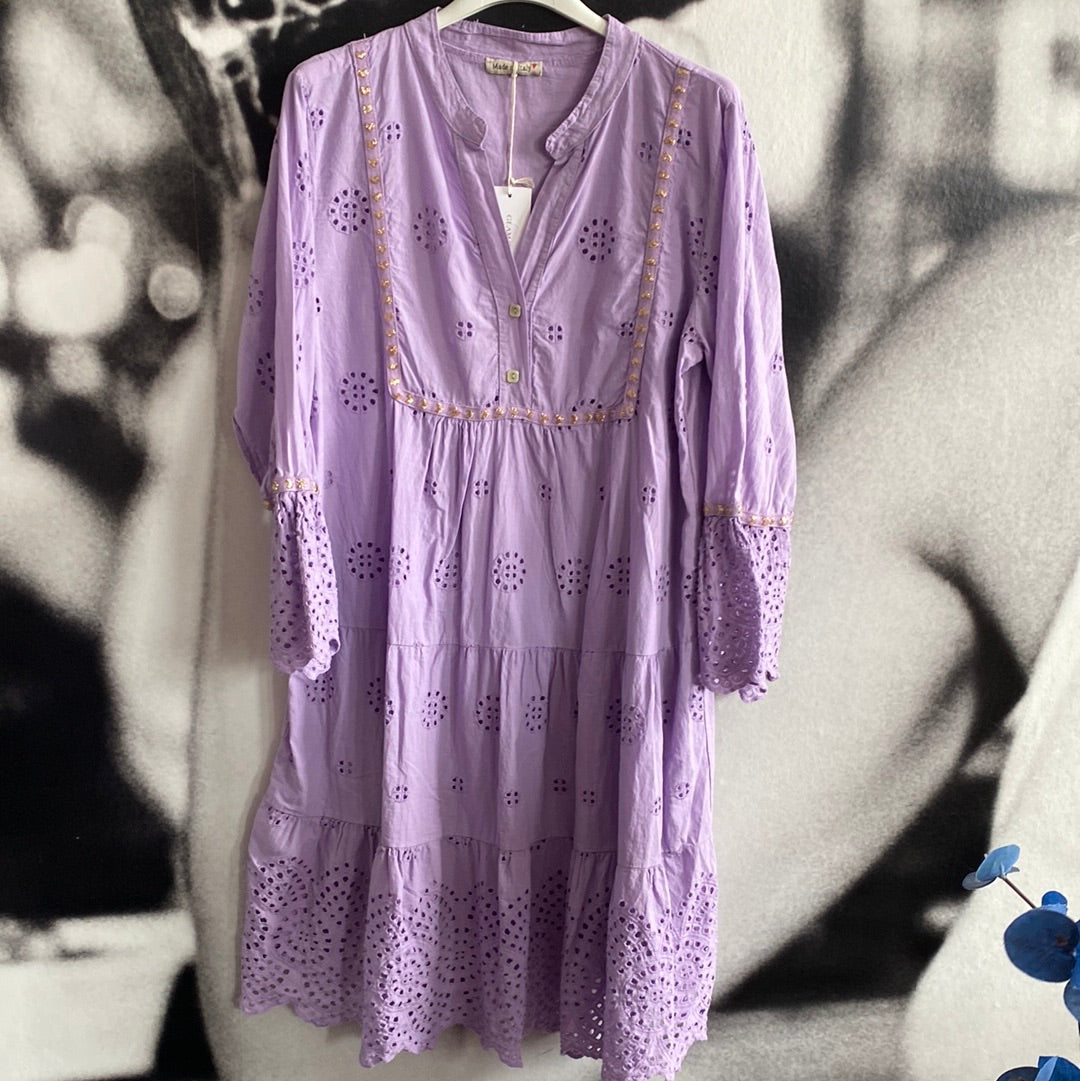 Kleid , Kleidchen, Tunika mit Lochmuster