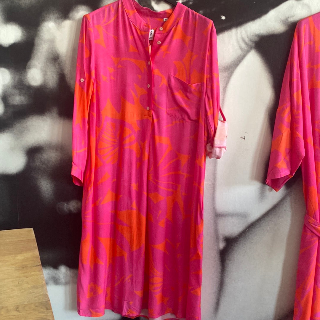 Kleid,Pink -Orange, 2 Variationen Emily van den Bergh