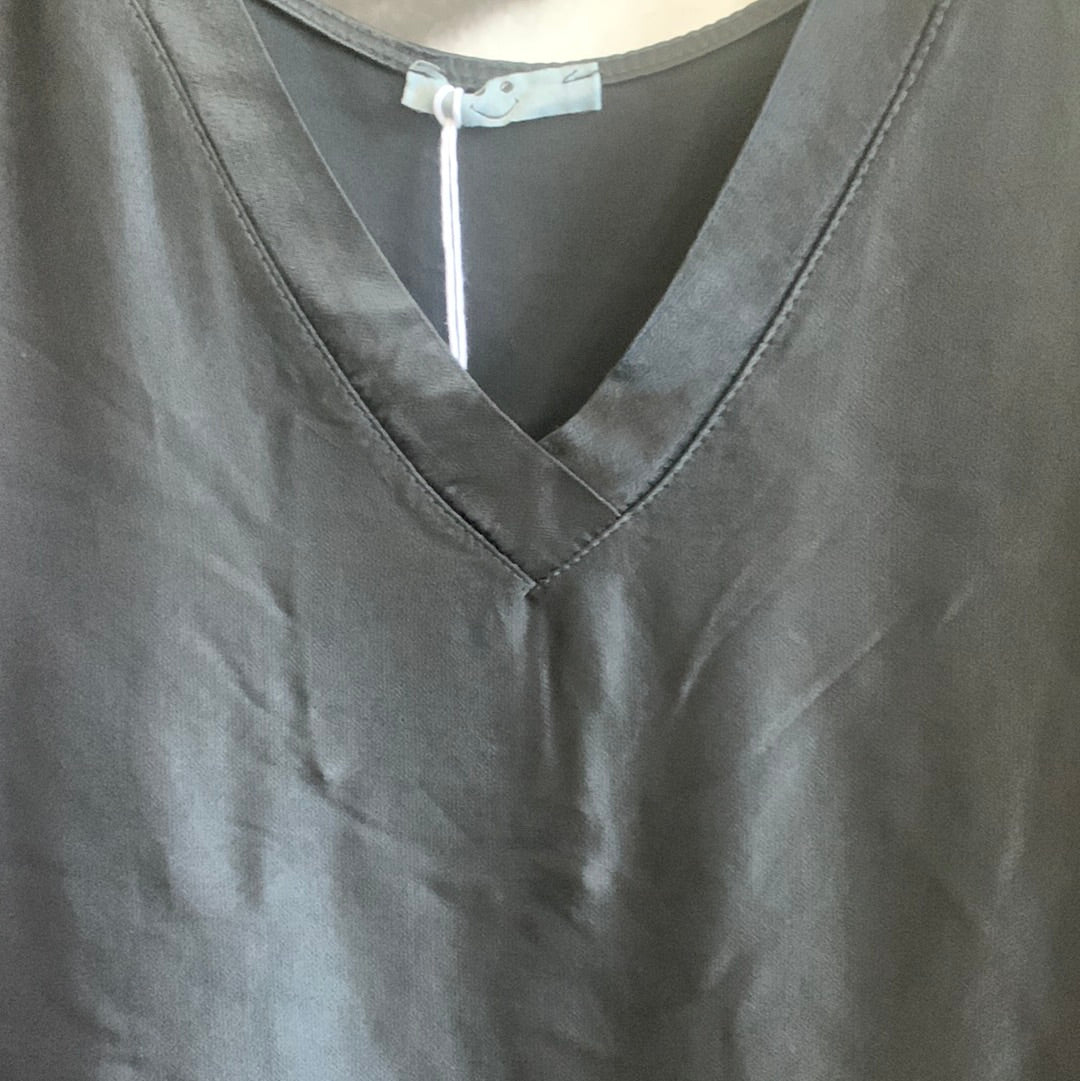 Shirt mit V Ausschnitt