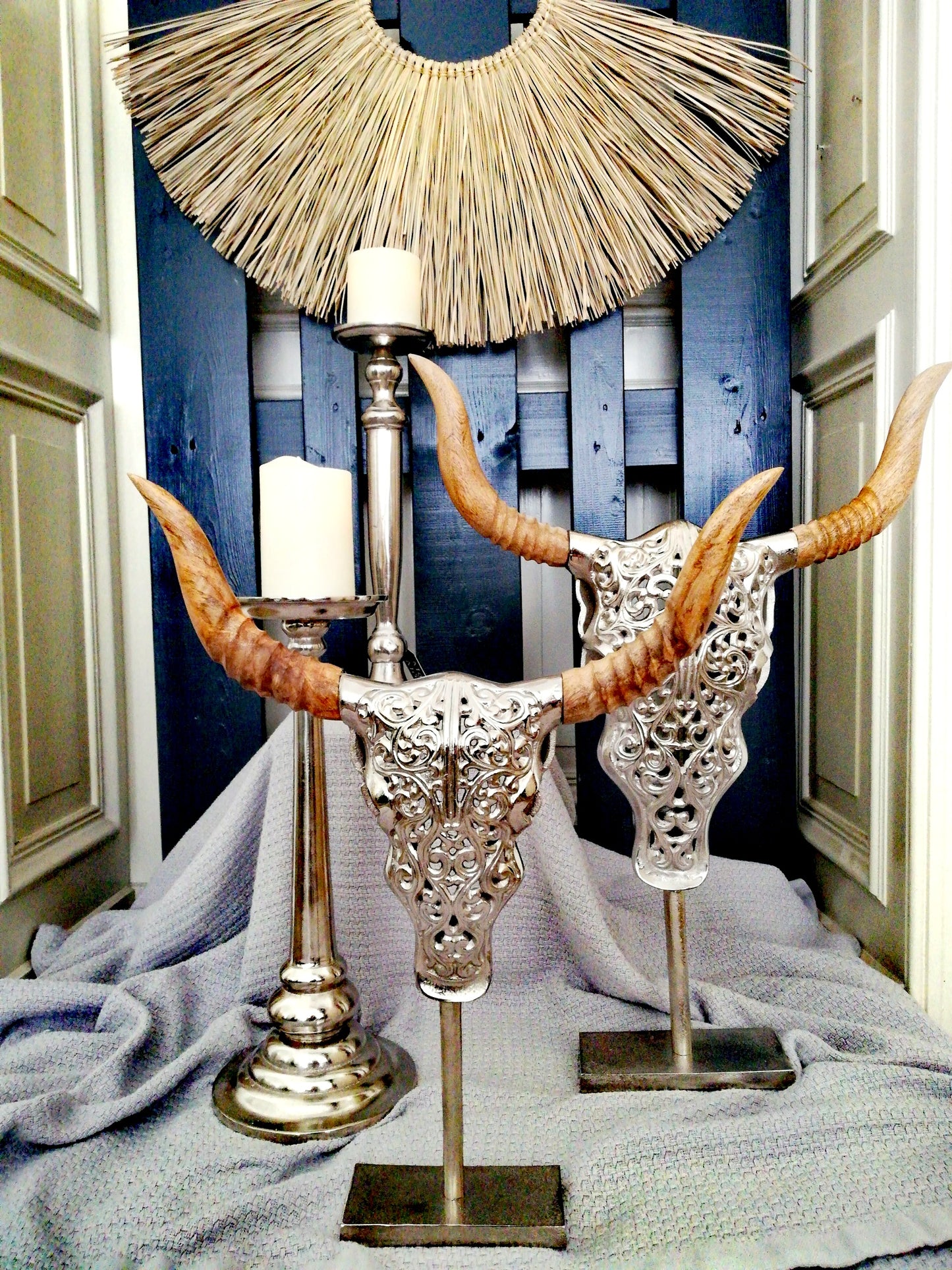 Skulptur Schädel , Stier, gestochen 32 oder 40 cm stehend