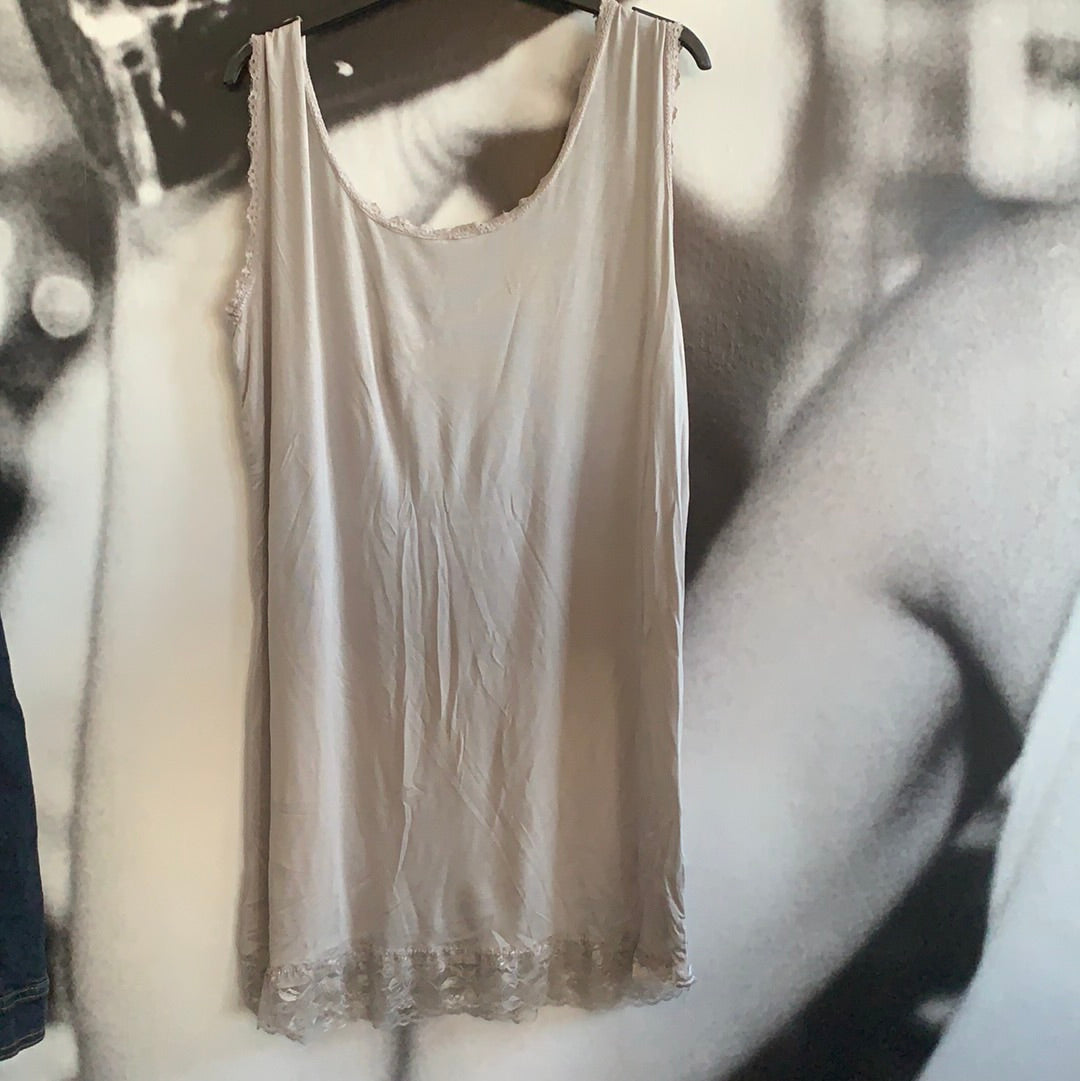 Top /Longtop mit Spitze