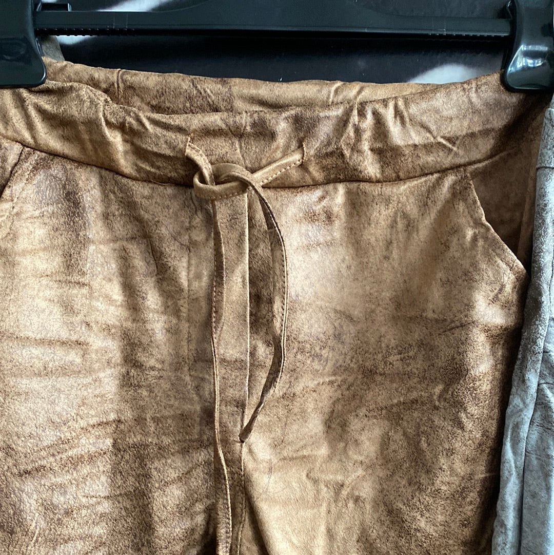 Hose, Waschlederoptik