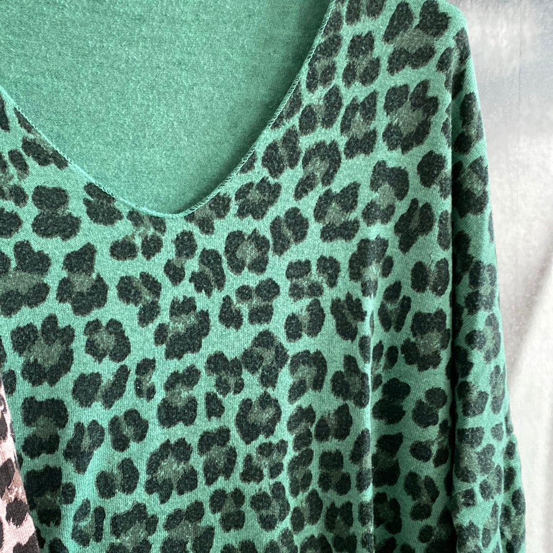 Shirt , Feinstrick , Leoprint ,