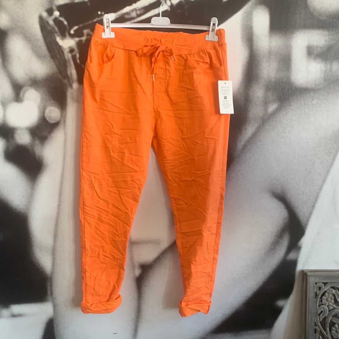 Hose , uni , mit Bändchen