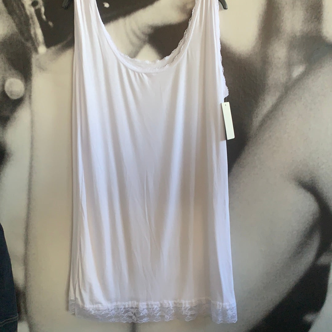 Top /Longtop mit Spitze
