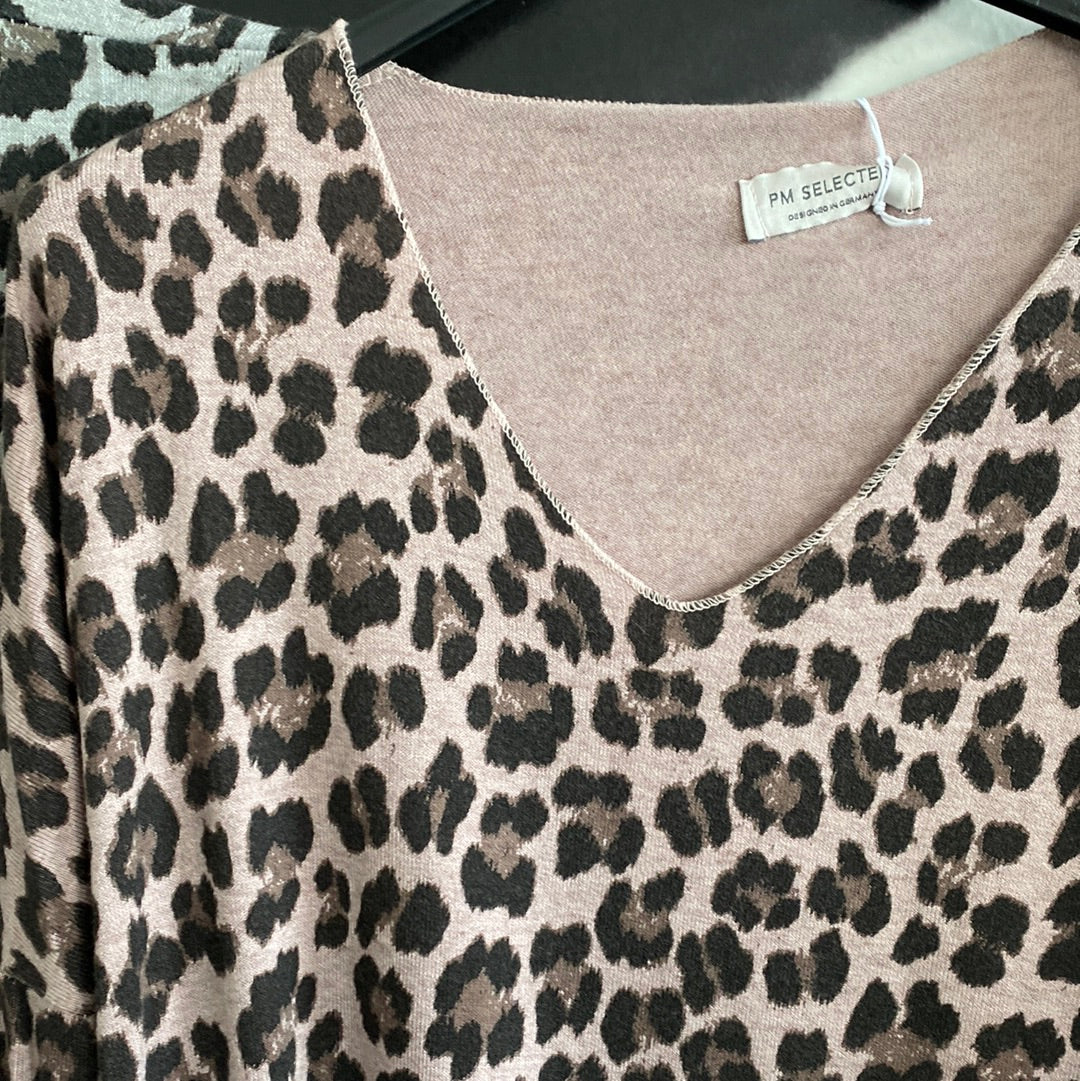 Shirt , Feinstrick , Leoprint ,