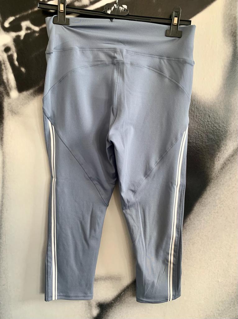 Leggings 3/4 , mit Streifen