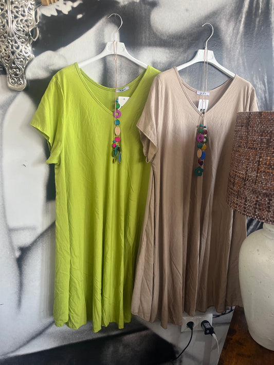 Kleid ,T Shirt Kleid, mit Kette