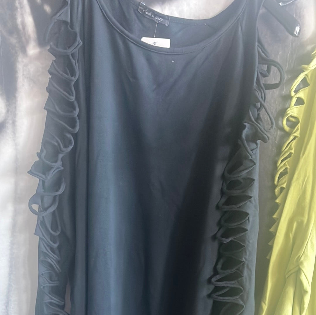 Shirt, mit Cut Out‘s Ärmel / BIG
