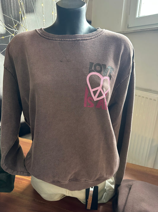Sweatshirt , Love