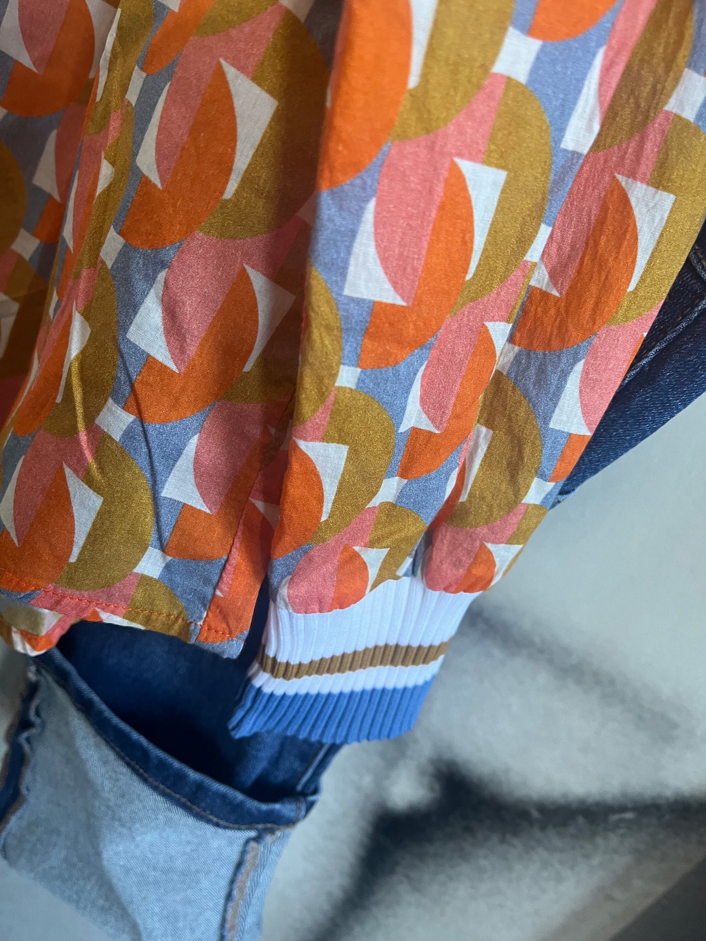 Bluse , Dots / Emily van den Bergh