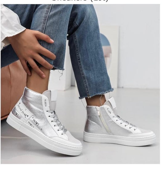Schuhe / Turnschuh Sneaker / Silber