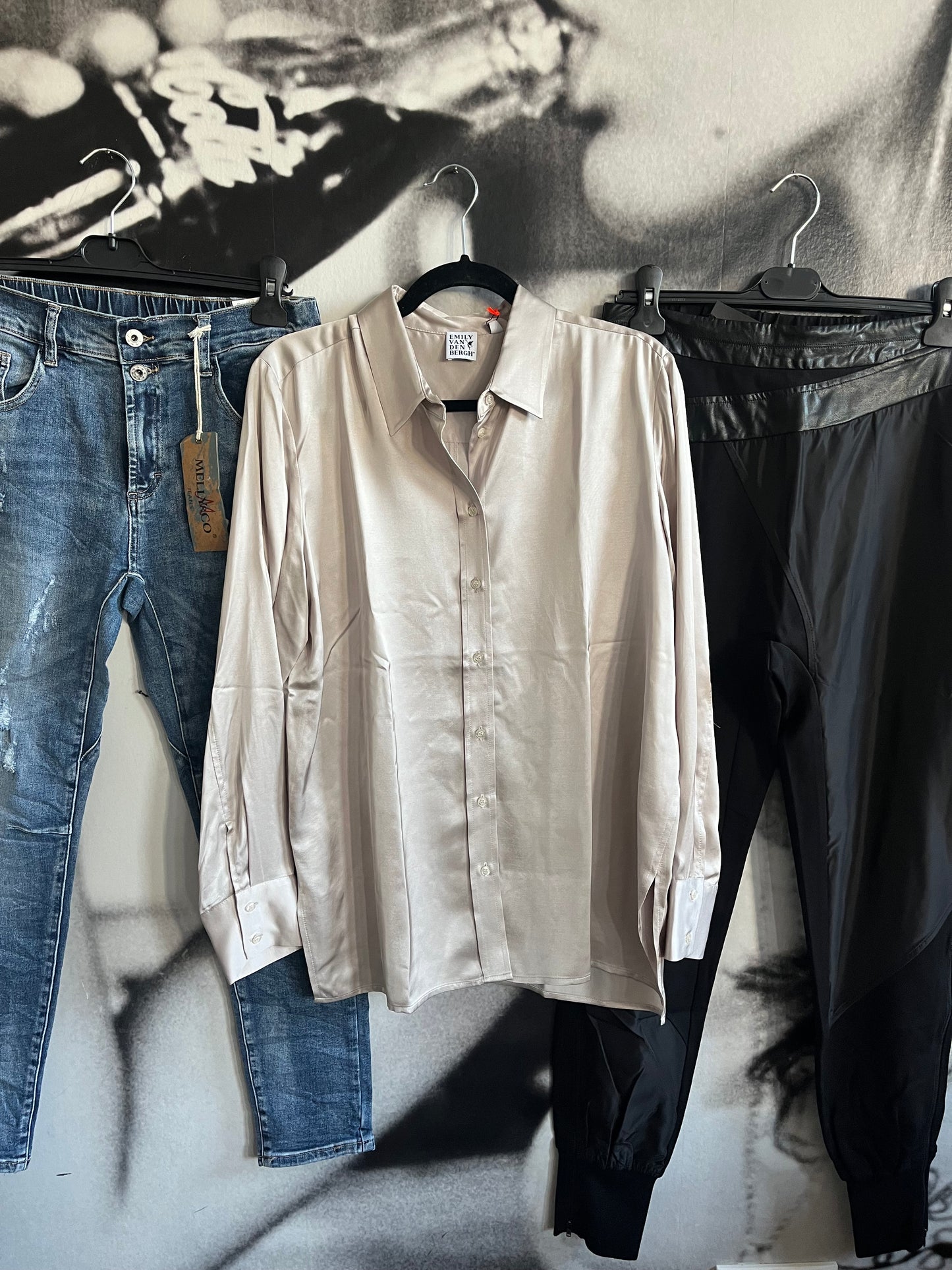 Bluse , Taupe , Emily van den Bergh