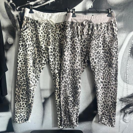 Hose  Leo, Baggy