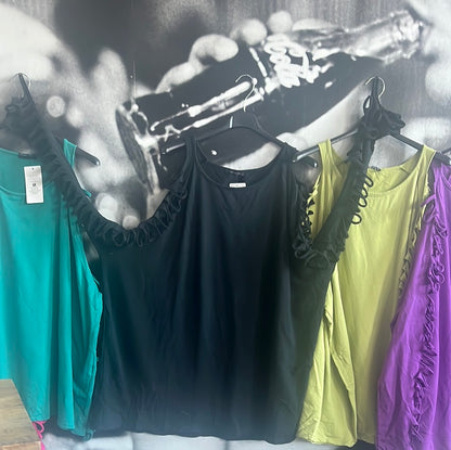 Shirt, mit Cut Out‘s Ärmel / BIG