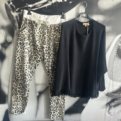 Hose  Leo, Baggy