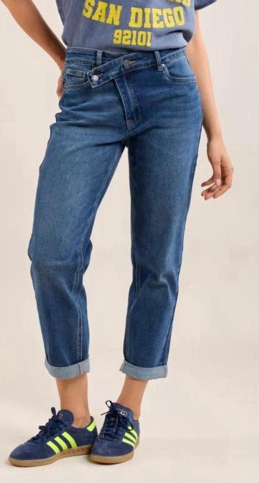 Jeans , Jessy