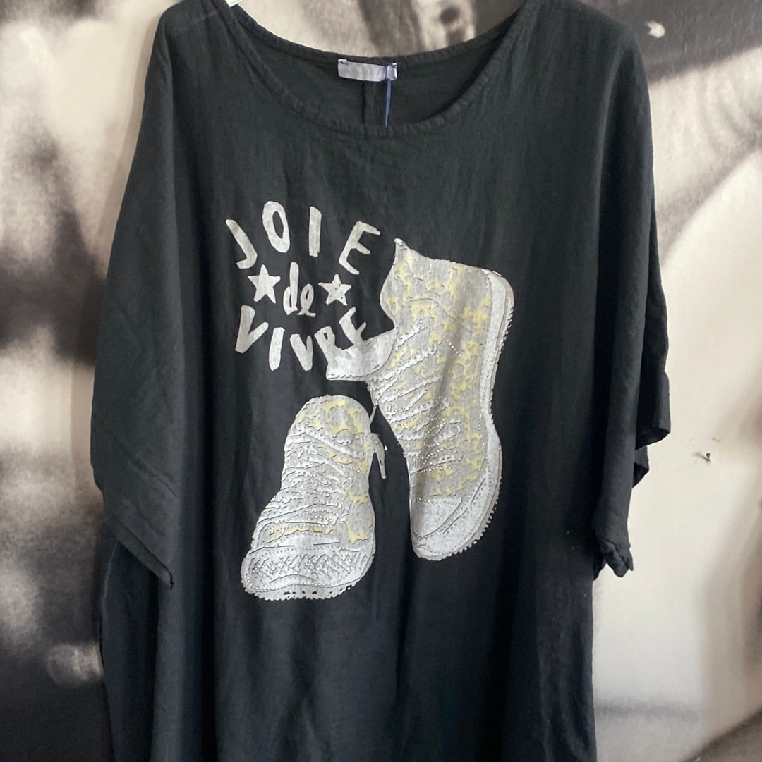 Shirt, Sneaker “BiG