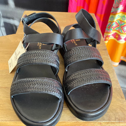 Schuhe / Sandalen , Crickit
