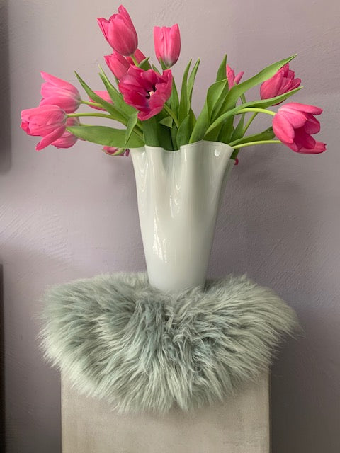 Vase , weiß