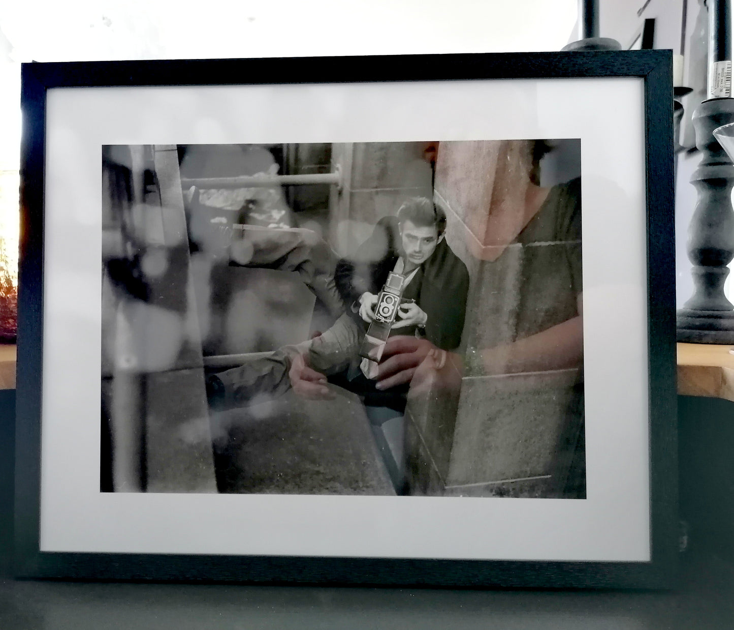 Bild James Dean , mit schwarzem Rahmen ,