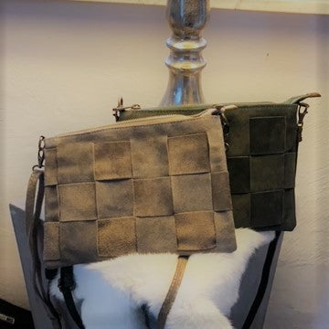 Tasche / Crossbag, leichte Tasche, Karomuster, Wildleder