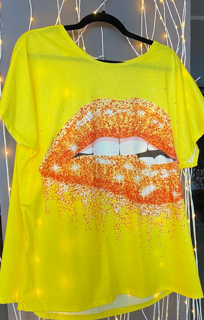 T -Shirt, Kuss , Mund