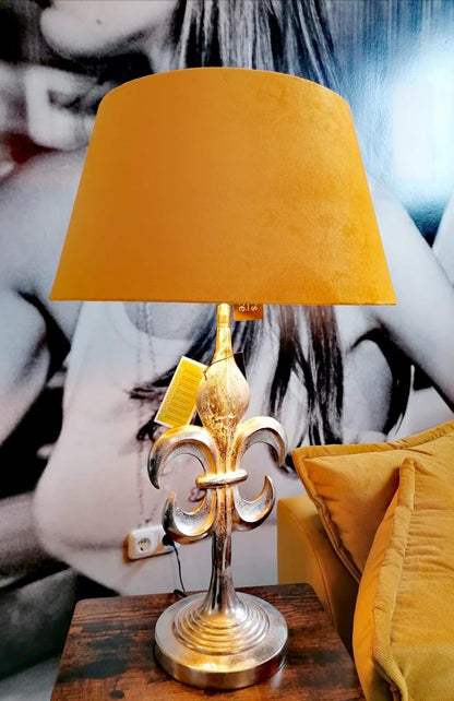 Lampe , Lilie