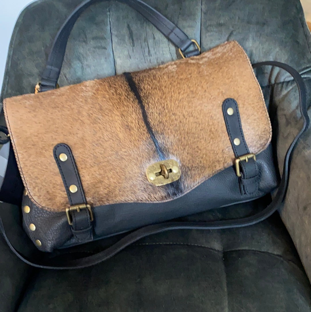 Tasche mit Fell.