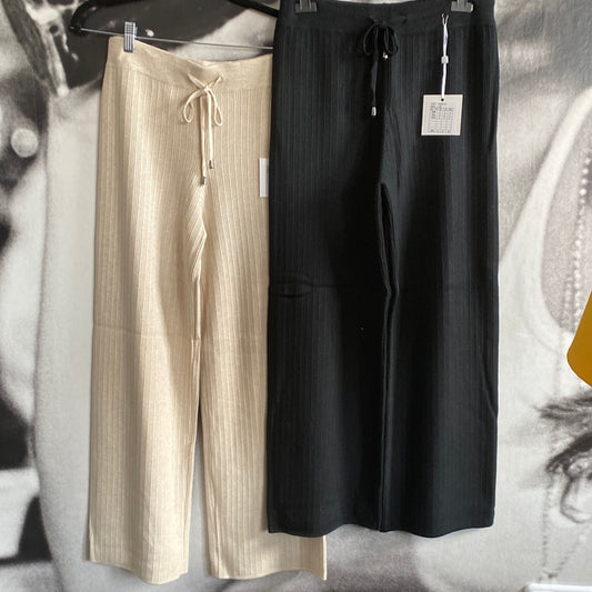 Hose , Feinstrick, leicht gerippt, Marlenestyle