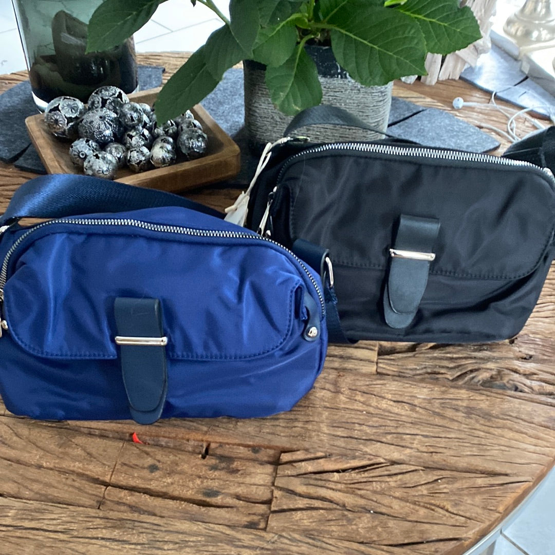 Tasche/Cross Bag