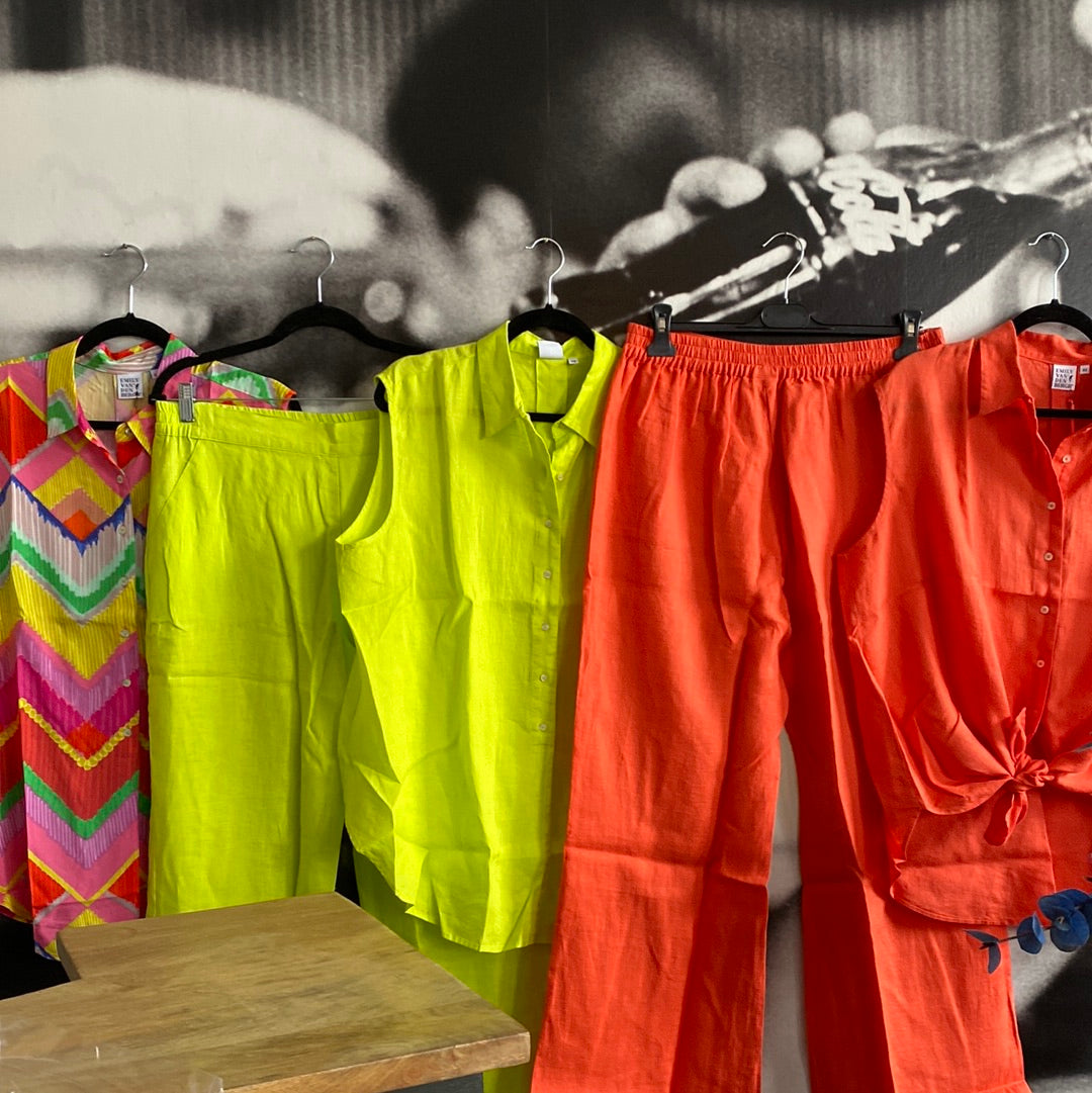 Bluse,ohne Arm, Emily van den Bergh
