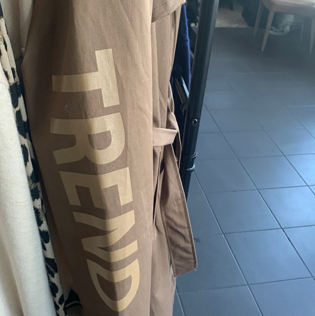 Trenchcoat, Mantel, mit Schrift