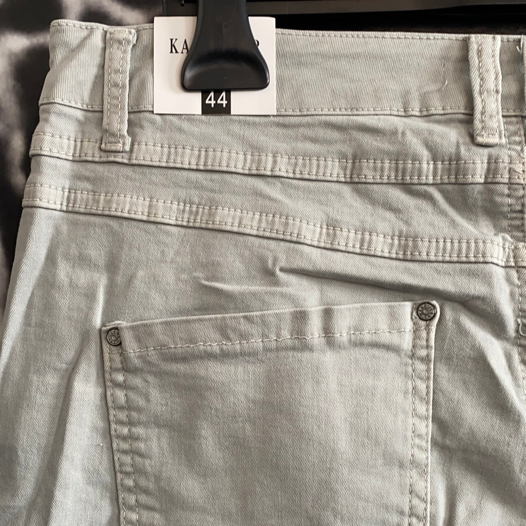 Jeans, Hellgrau