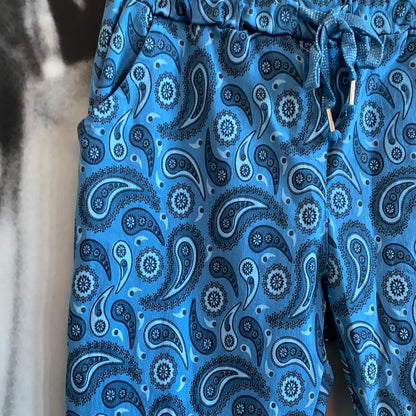 Hose mit Paisleymuster